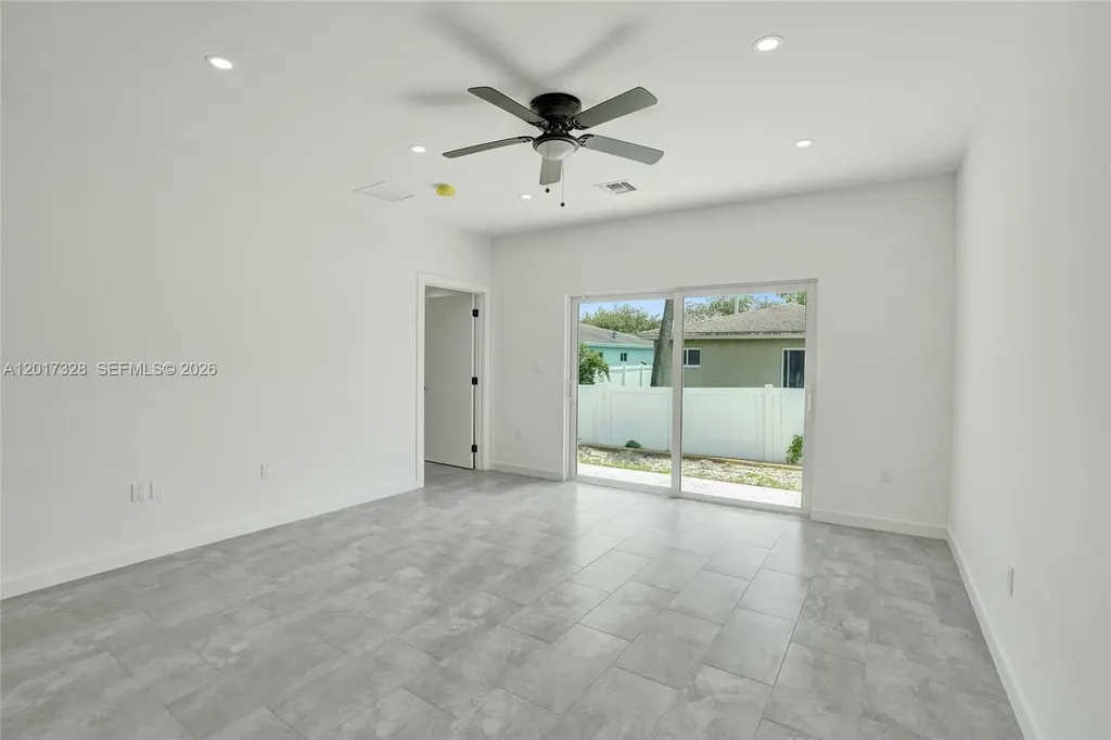 2536 NW 9th Court Fort Lauderdale FL 33311