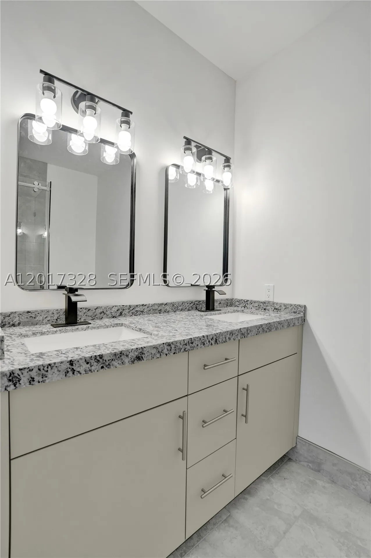 2536 NW 9th Court Fort Lauderdale FL 33311