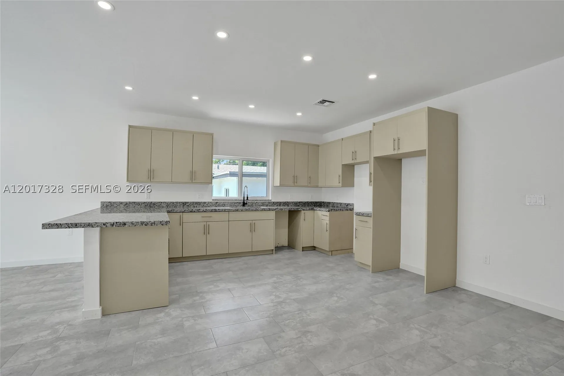 2536 NW 9th Court Fort Lauderdale FL 33311