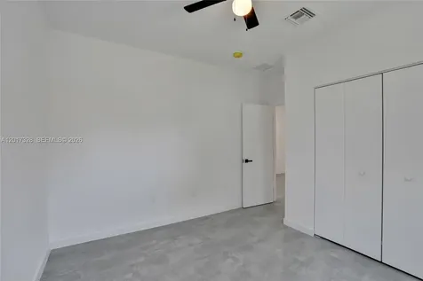 2536 NW 9th Court Fort Lauderdale FL 33311