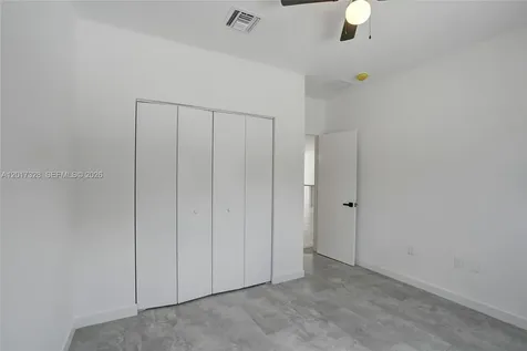 2536 NW 9th Court Fort Lauderdale FL 33311