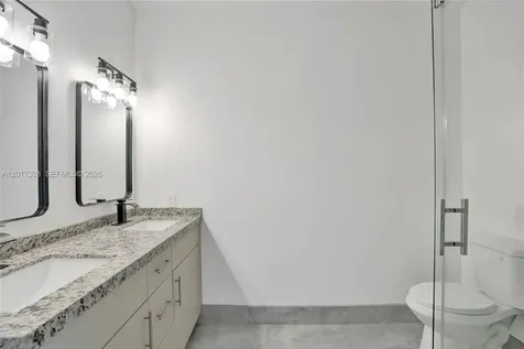 2536 NW 9th Court Fort Lauderdale FL 33311