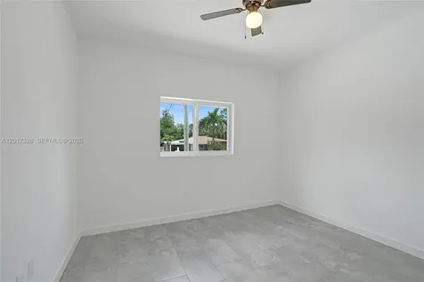 2536 NW 9th Court Fort Lauderdale FL 33311