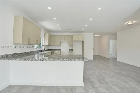 2536 NW 9th Court Fort Lauderdale FL 33311