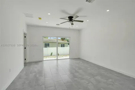 2536 NW 9th Court Fort Lauderdale FL 33311