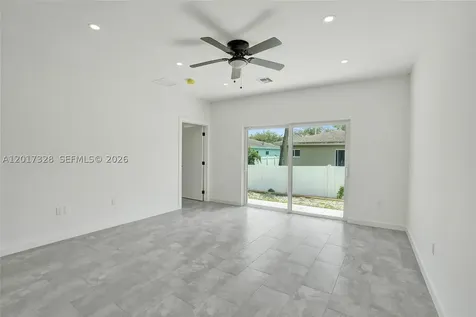 2536 NW 9th Court Fort Lauderdale FL 33311
