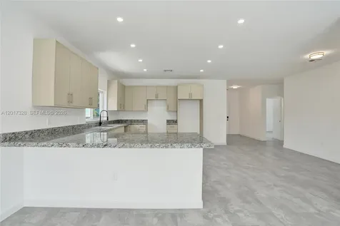 2536 NW 9th Court Fort Lauderdale FL 33311