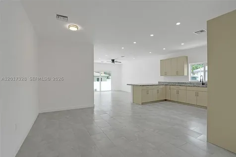 2536 NW 9th Court Fort Lauderdale FL 33311