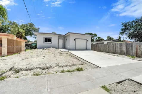 2536 NW 9th Court Fort Lauderdale FL 33311