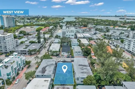 7711 Carlyle Avenue Miami Beach FL 33141