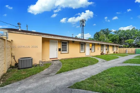840 SW 7th Street Miami FL 33130