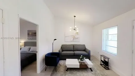 840 SW 7th Street Miami FL 33130
