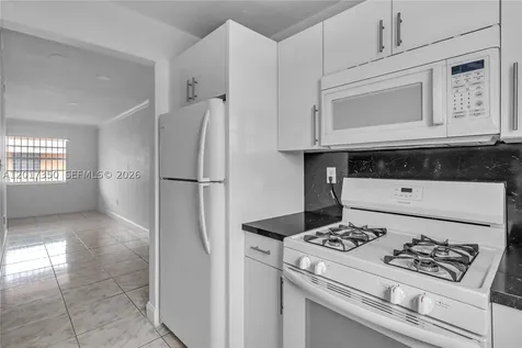 3800 SW 102nd Avenue Miami FL 33165
