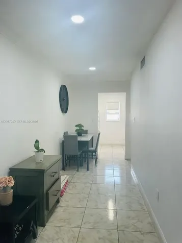3800 SW 102nd Avenue Miami FL 33165