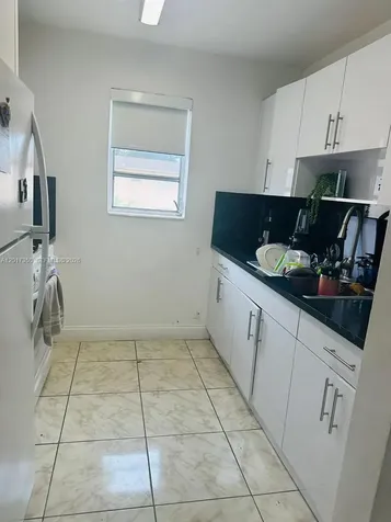 3800 SW 102nd Avenue Miami FL 33165