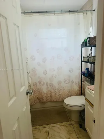 3800 SW 102nd Avenue Miami FL 33165