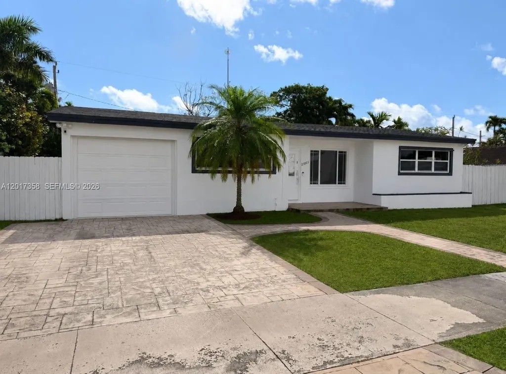 21011 NE 25th Court Miami FL 33180