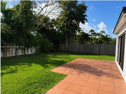 21011 NE 25th Court Miami FL 33180