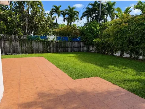 21011 NE 25th Court Miami FL 33180