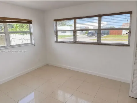 21011 NE 25th Court Miami FL 33180