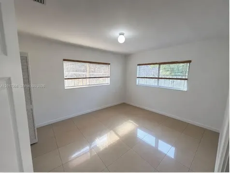 21011 NE 25th Court Miami FL 33180