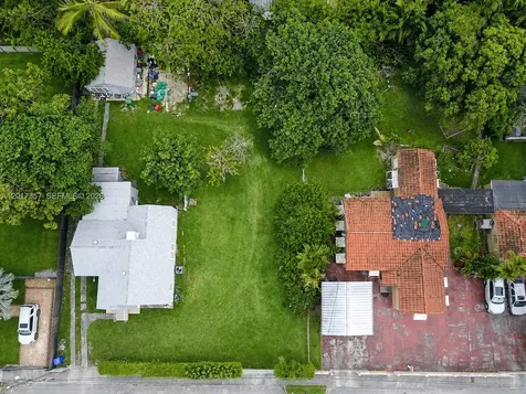 26TH Street Miami FL 33142