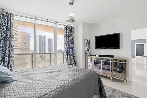 495 Brickell Avenue Miami FL 33131