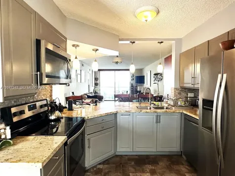 117 Lake Emerald Drive Oakland Park FL 33309