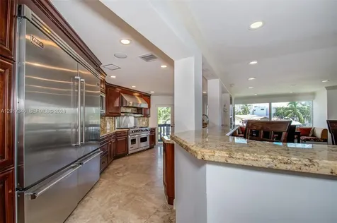 16461 NE 34th Avenue North Miami Beach FL 33160