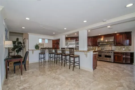 16461 NE 34th Avenue North Miami Beach FL 33160