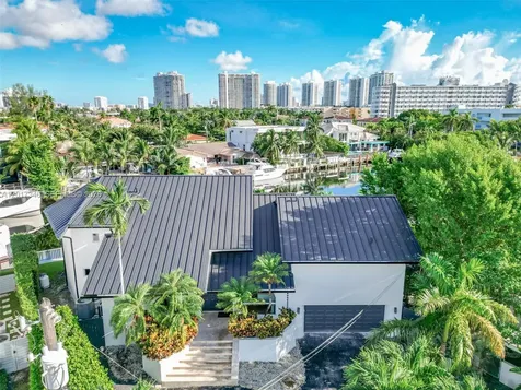 16461 NE 34th Avenue North Miami Beach FL 33160