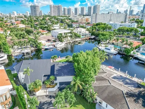 16461 NE 34th Avenue North Miami Beach FL 33160