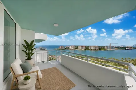 400 S Pointe Drive Miami Beach FL 33139