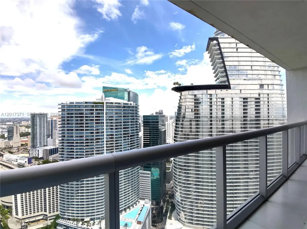 465 Brickell Avenue Miami FL 33131