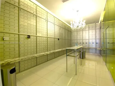 465 Brickell Avenue Miami FL 33131