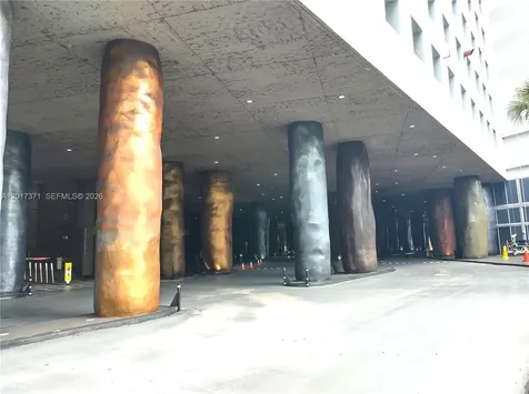 465 Brickell Avenue Miami FL 33131