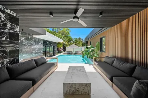 5750 La Gorce Drive Miami Beach FL 33140