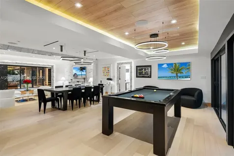 5750 La Gorce Drive Miami Beach FL 33140