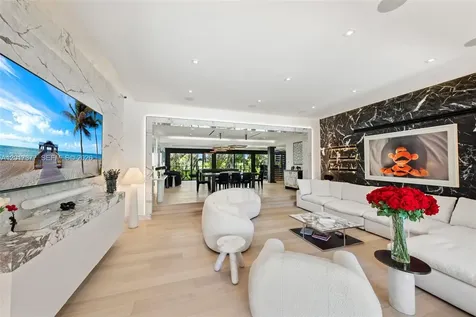 5750 La Gorce Drive Miami Beach FL 33140