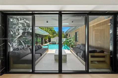5750 La Gorce Drive Miami Beach FL 33140