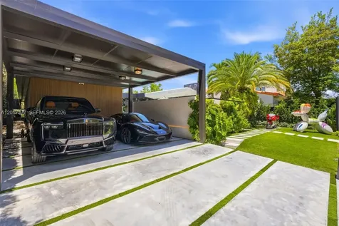 5750 La Gorce Drive Miami Beach FL 33140