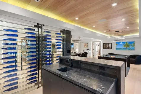 5750 La Gorce Drive Miami Beach FL 33140