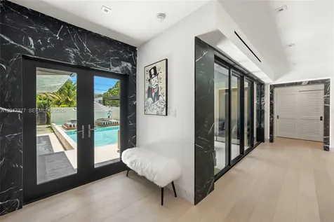 5750 La Gorce Drive Miami Beach FL 33140