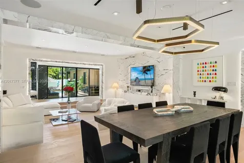5750 La Gorce Drive Miami Beach FL 33140