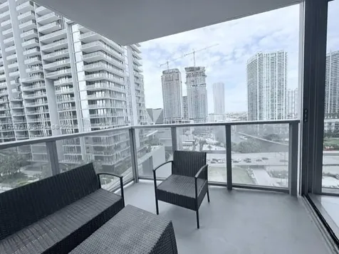 31 SE 6th Street Miami FL 33131