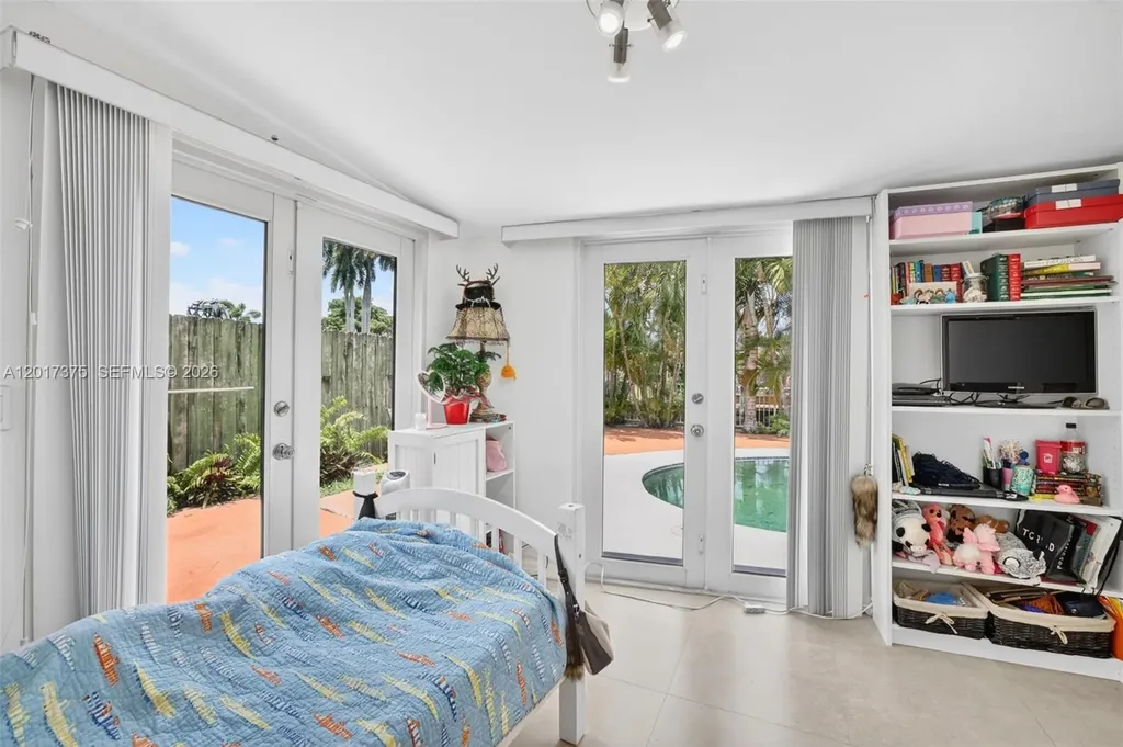 2478 Cat Cay Lane Fort Lauderdale FL 33312