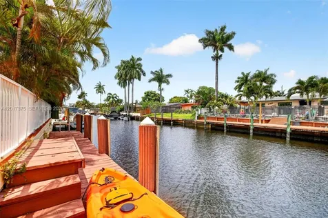 2478 Cat Cay Lane Fort Lauderdale FL 33312