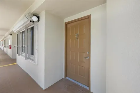 1351 SW 141st Avenue Pembroke Pines FL 33027