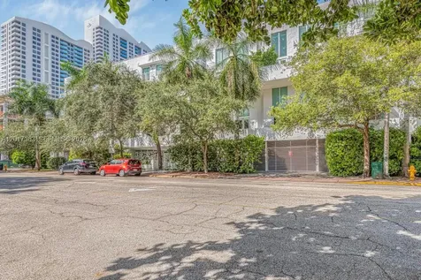 1428 West Avenue Miami Beach FL 33139
