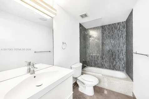1428 West Avenue Miami Beach FL 33139